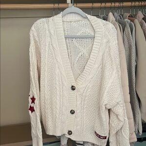 Cream Cardigan Sweater with V-Neck and Cable-Knit Texture
